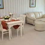 Anastasia Boutique