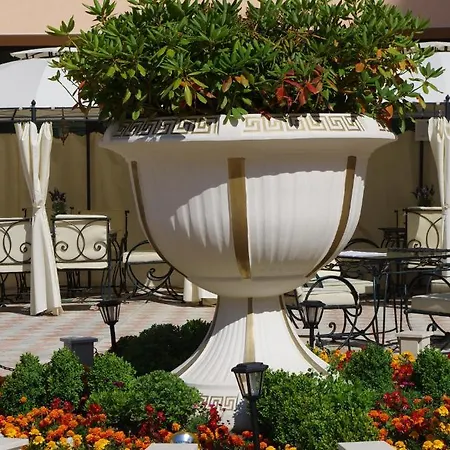 Anastasia Boutique Hotel de apartamente