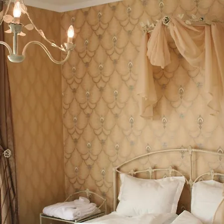 Апарт-отель Anastasia Boutique 3*